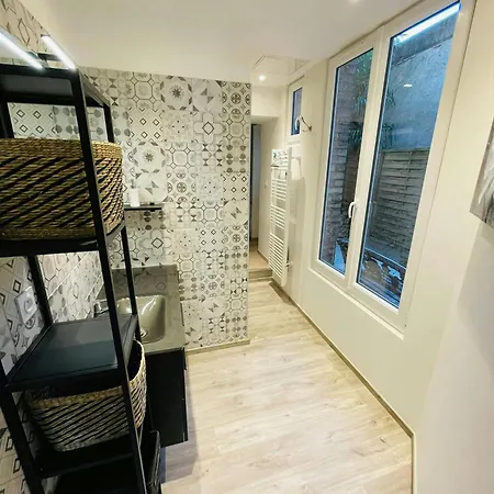 La Cour Barbatre Calme Apartment